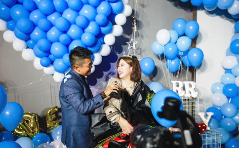 哪有水下婚纱摄影_婚纱