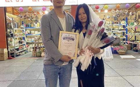 海口旅拍婚纱需要准备什么_婚纱