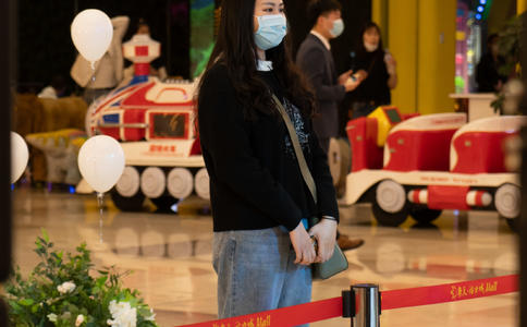 租婚车多少钱_婚车
