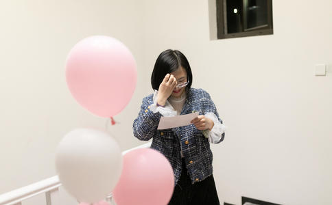 现代婚礼仪式背景如何布置_婚礼