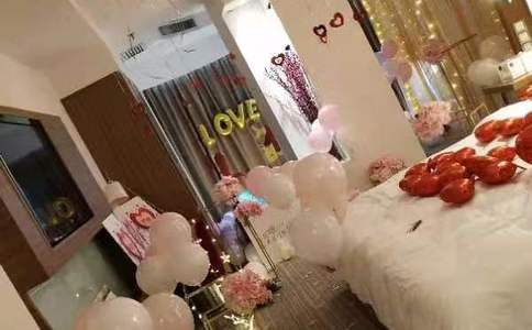 去拍海边婚纱照穿什么衣服好？海边婚纱照需要注意什么？