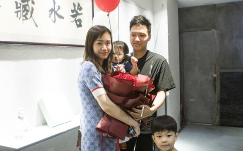 新娘家长婚礼致辞怎么说_新娘