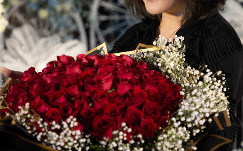 求婚玫瑰花的物语是什么？