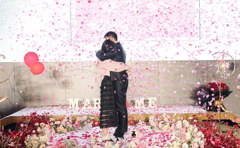 时尚宠儿钯金戒指你知道怎样保养吗_结婚