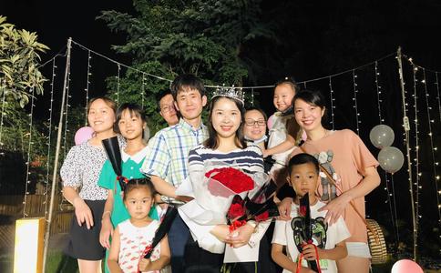 周六福铂金戒指怎么样_结婚