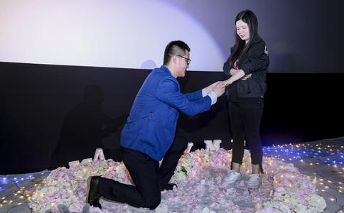给娘家人的请柬怎么写_请柬