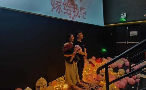 挑选婚礼头车有什么讲究_婚礼