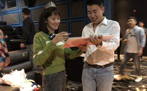 结婚请柬封面怎么写才大方得体呢_请柬
