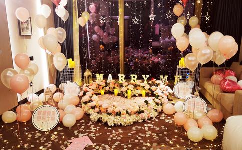 上海土豪开跑车求婚 松江二中门前浪漫求婚高三美女考生