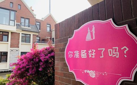 婚礼新郎礼服选择技巧_婚纱礼服