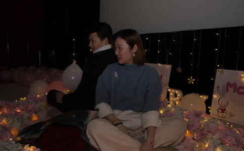 新娘美甲图片2020新款式图片经典款式_新娘